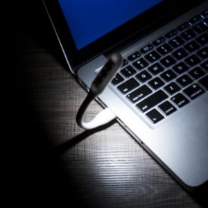 Foto Luminária USB Flexível CB 13114 Imagem Branco (3)