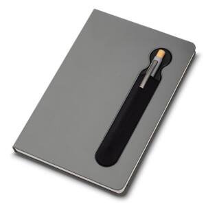 Caderneta Emborrachada CB 14998 | Contém aproximadamente 80 folhas pautadas. OBS: NÃO ACOMPANHA CANETA.