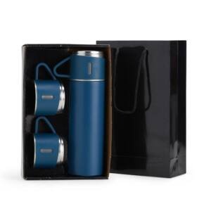 Kit Garrafa Térmica CB 18639KIT | Acompanha sacola de papel com berço de papelão para acomodação das peças.
